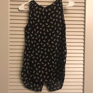 Lucky sleeveless blouse